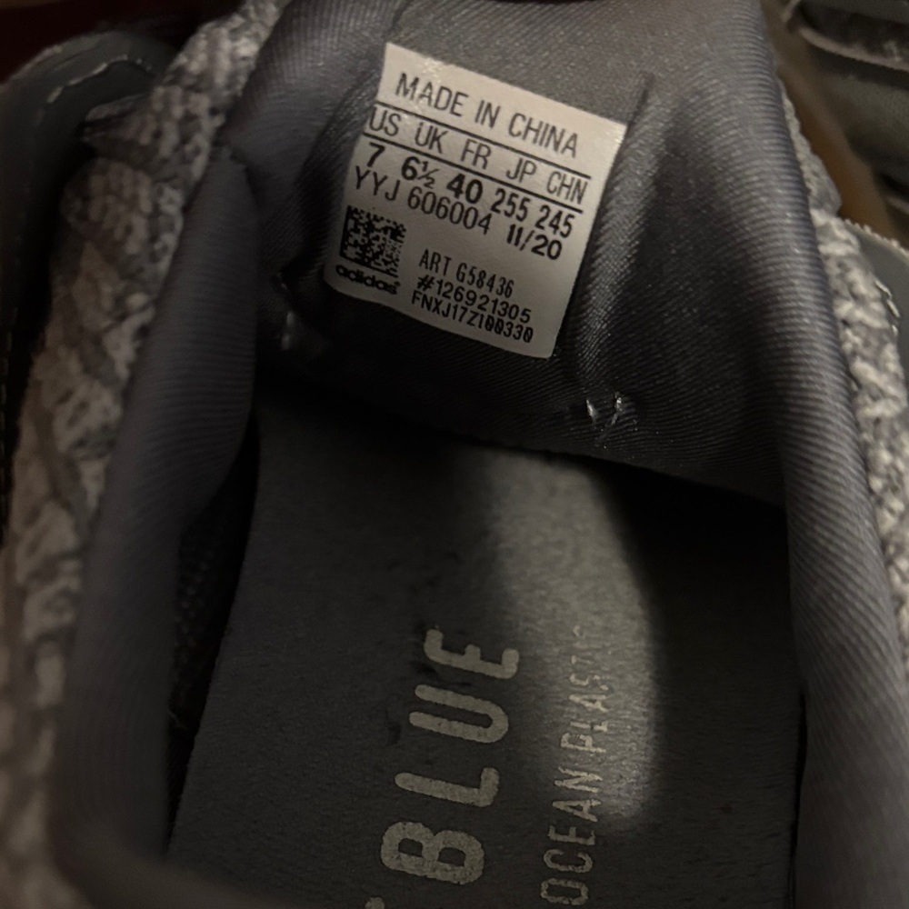 Adidas ultraboost Gray Sneakers - Picture 2 of 4